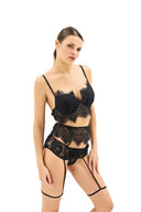 set lenjerie dantelă eyelash neagră, bralette dantelă eyelash negru, set lenjerie cu jartieră dantelă, lenjerie harness coapse negru, set lenjerie 3 piese dantelă neagră, centură jartieră dantelă eyelash, lenjerie avangardistă neagră, set lenjerie premium ocazii speciale, cadou lenjerie dantelă lux, bralette jartieră harness set negru